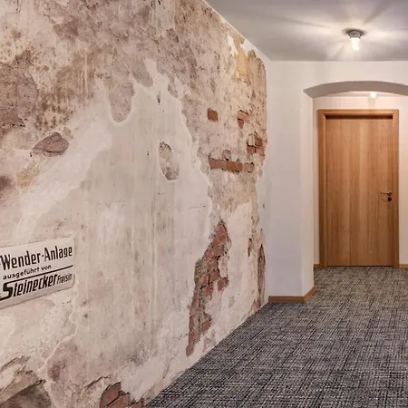 Roehrl Hotel 3*