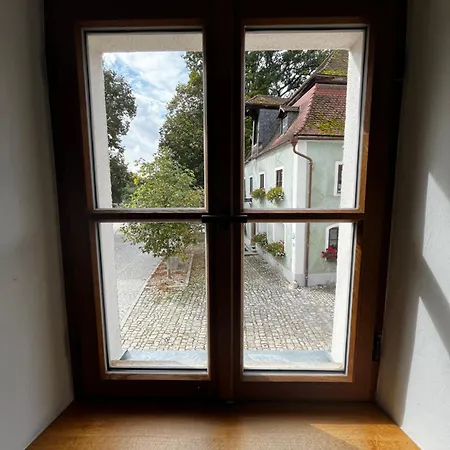 Roehrl 3*