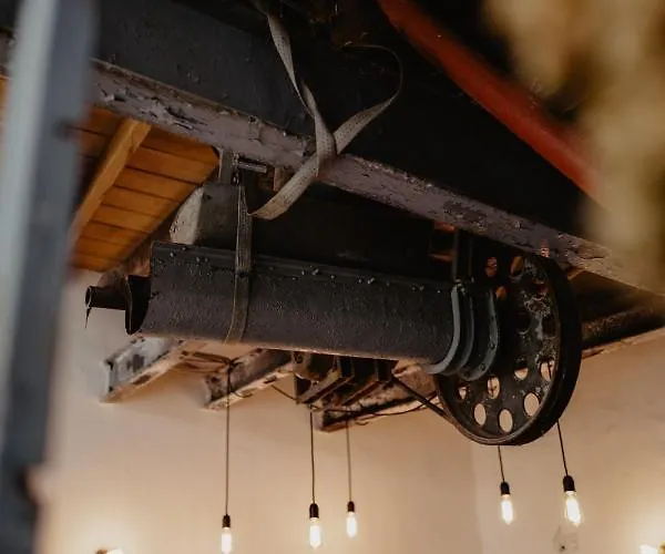 鲁尔酒店 3* Sinzing